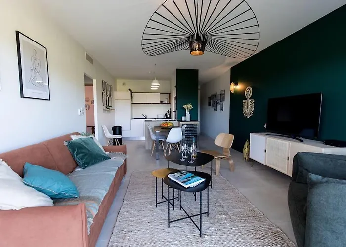 Le Gaston - Vue Dégagée Vecchio Apartamento *